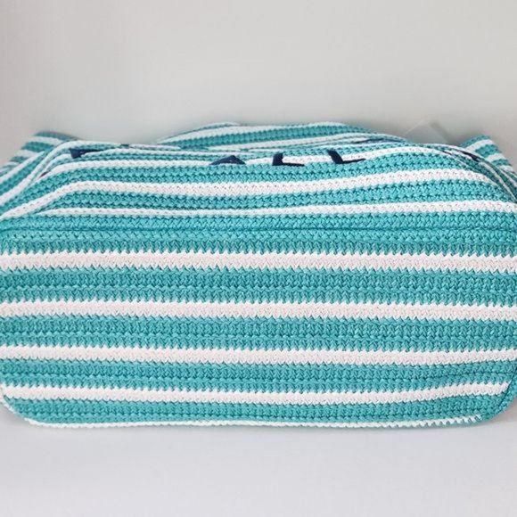 Vera Bradley Beach Towel, Straw Tote & Wallet BUNDLE in Peacock Garden … - Picture 4 of 14